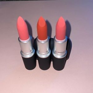 MAC Peach Powder Kiss set of 3 Sheer Outrage + Devoted to Chili + Stay Curious